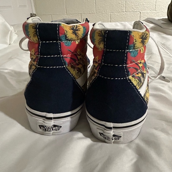 Vans Star Wars sk8-hi Yoda Aloha women’s size 8.5 men’s size 7 high top sneakers - Picture 4 of 9